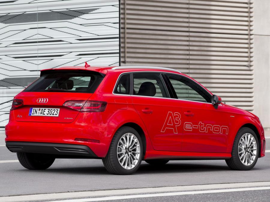  Audi A3 Sportback e-Tron (8V) 2014 года  (фото 19 из 95)